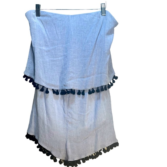 ⭐️LUSH⭐️ Blue/Navy Strapless Shorts Romper    SZ L - Picture 1 of 6